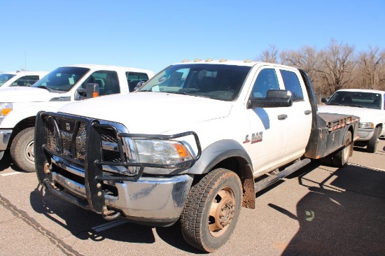 2013 DODGE 5500 4X4 CREWCAB FLATBED, S/N 3C7WRNFL7DG512230, CUMMINS ENG, AUTO TRANS, OD READS 174597