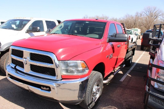 2013 DODGE RAM 2500 4X4 CREWCAB FLATBED, S/N 3C6TR5HTXDG574192, V8, AUTO TRANS, OD READS 222739