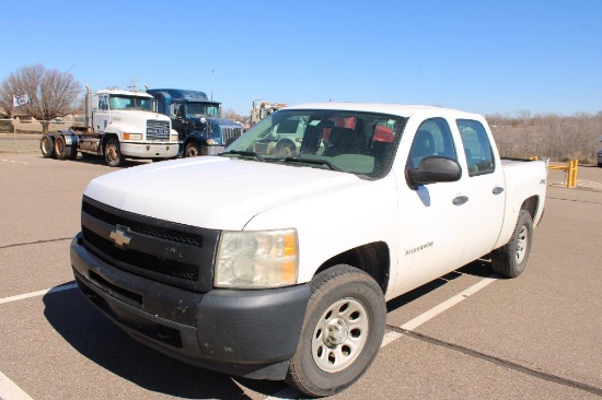 2010 CHEVY SILVERADO...1500 4X4 PICKUP, S/N 3GCRKPE31AG127821, V8, AUTO TRANS, OD READS 99551 MILES
