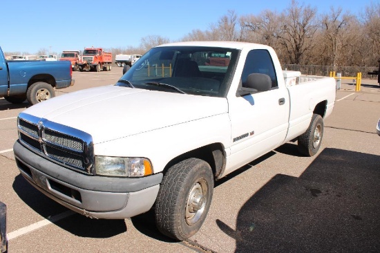 2002 DODGE 2500 PICKUP, S/N 3B7KC26ZX2M300419, V8, AUTO
