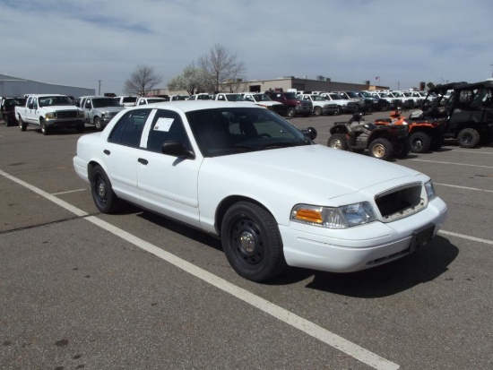 2007 FORD CROWN VIC CAR, S/N 2FAFP71W57X128785, V8, AUTO TRANS, OD READS 131202 MILES...