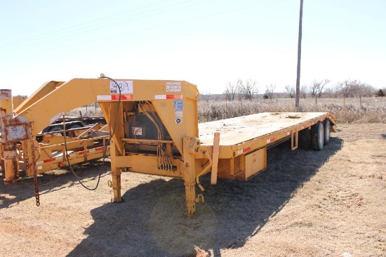 1999 GOOSENECK...9931X-8 T/A EQUIPMENT TRAILER, S/N 16GL73125XB032429, 24' DECK, ELECT OVER HYD, DOV