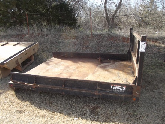 9' FLATBED...