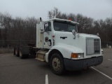 1995 IHC 9200 T/A TRUCK TRACTOR, S/N... 2HSFMALR7SC020117, DETROIT ENG, 10 SPD TRANS, OD READS 49570