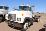 1994 MACKRD6 T/A TRUCK TRACTOR, S/N 1M2P267Y3RM019893, MACK ENG, 9 SPD TRANS, OD READS 327236 MILES,