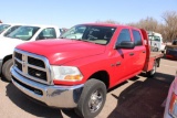 2012 DODGE RAM 2500 4X4 CREWCAB FLATBED, S/N 3C6TD5HT1CG190492, V8, AUTO TRANS, OD READS 177726