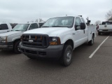 2005 FORD F250 4X4 SERVICE TRUCK, S/N 1FDSX21545ED07638, V8, AUTO TRANS, OD READS 156021 MILES