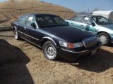 2000 MERCURY GRAND MARQUIS CAR, S/N 2MEFM75W4YX672367, V8, AUTO, 111985, (DOES NOT RUN, PARTS ONLY ,