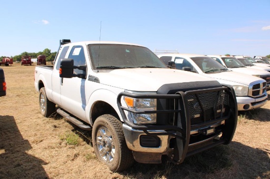 2015 FORD F250 4X4 EXT CAB PICKUP, S/N 1FT7X2B69FEC57001, V8 GAS , AUTO TRANS, OD READS 194434