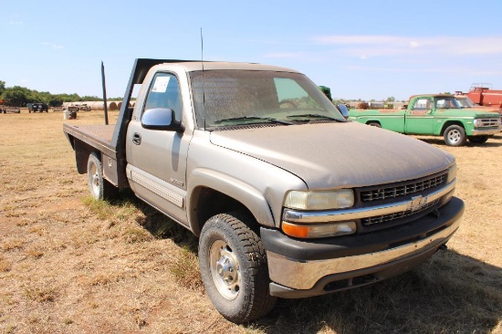 2000 CHEVY 2500 4X4 FLATBED, S/N 1GCGK24U6YE140800, V8 GAS ENG, AUTO TRANS, OD READS 92052 MILES,