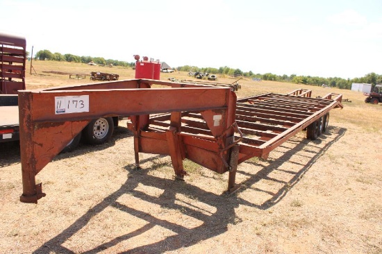 1980 WW 30' TRIAXLE GOOSENECK FLATBED TRAILER, S/N 084116, 25' DECK, 5' DOVE W/ RAMPS, (NO FLOOR)...