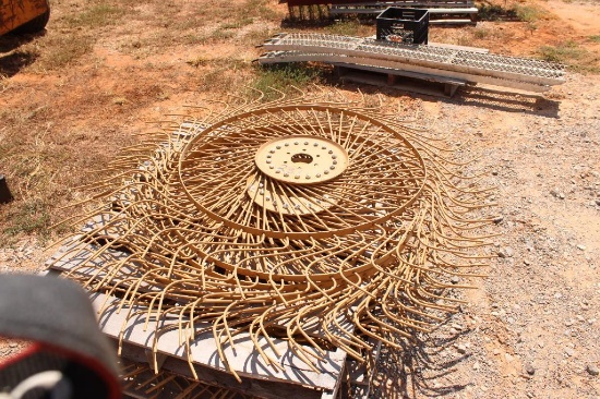 (5) LEFT & (5) RIGHT RAKE WHEELS...