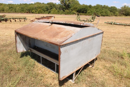 PASTURE FEEDER