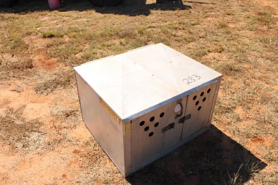 2 HOLE DOG BOX...
