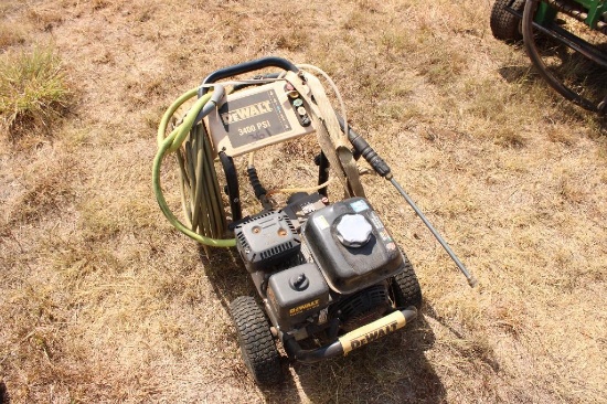 DEWALT...3400 PSI PRESSURE WASHER
