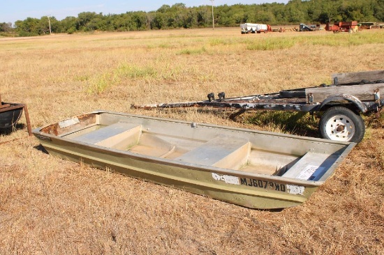 GAMEFISHER 14' FLAT BOTTOM BOAT. BILL OF SALE