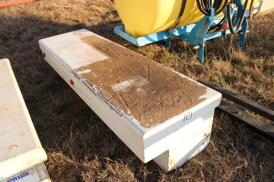 WEATHER GUARD SIDE TOOL BOX . LOCATED IN YARD 1 ELMORE CITY