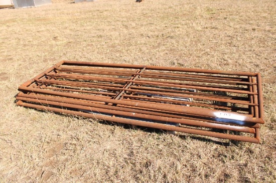 10' 5 BAR METAL GATE. LOCATED IN YARD 1 ELMORE CITY