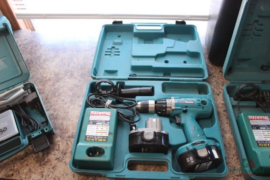 MAKITA 18V BATTERY DRILL IN CASE