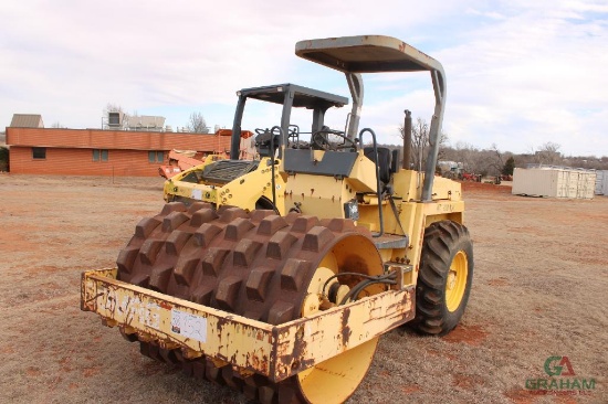 1998 BOMAG BW172 PADFOOT ROLLER, S/N 220125, HOUR METER READS 1135 HRS, HAS HYD LEAK