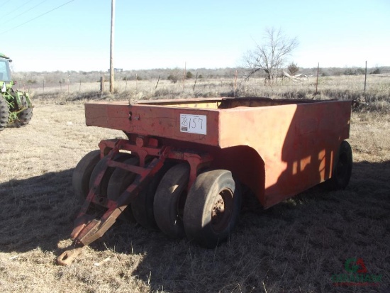 PNEUMATIC ROLLER, S/N C5AE6015F PULL TYPE