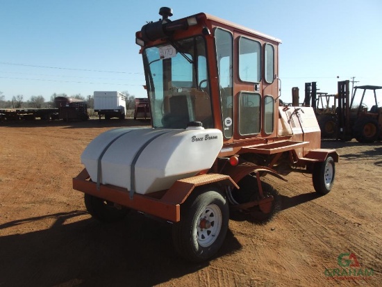 2007 BROCE RJ350 BROOM, S/N 405628, CAB, HOUR METER READS 788 HRS