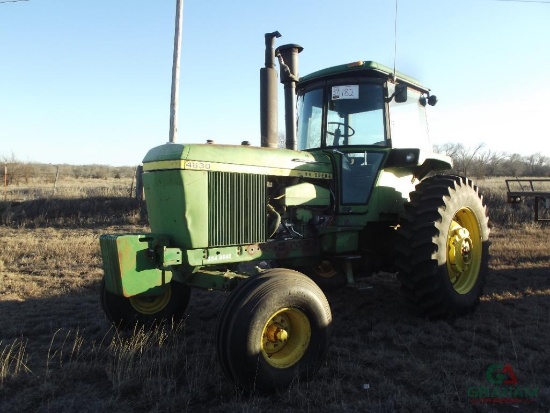 1976 JOHN DEERE 4630 FARM TRACTOR, S/N 018983R, CAB, POWER SHIFT