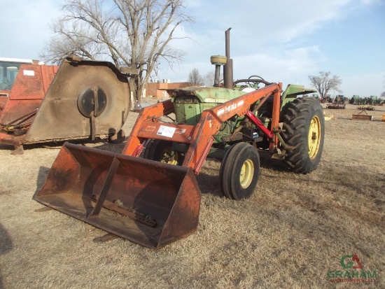 JOHN DEERE 4020 FARM TRACTOR, FRONT END LOADER W/HAY FORKS & BUCKET