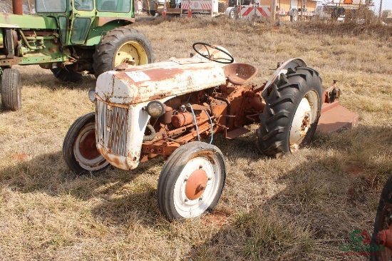 FORD 8N FARM TRACTOR W/ 4' BRUSH HOG, 3PT , 540 PTO, (DOES NOT RUN)