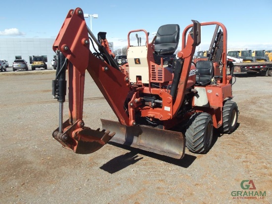 2006 DITCH WITCH RT40 TRENCHER, S/N 000940
