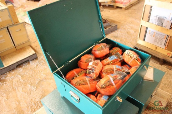 RATCHET STRAPS IN BOX (UNUSED)