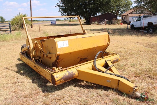 Midland M84 Pull Scraper, 8 Yard