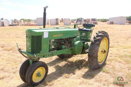 JOHN DEERE 50 FARM TRACTOR, NARROW FRONT END