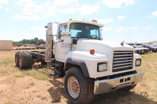 1996 Mack Rd690s T/A Cab & Chassis, S/N 1m27264c2rm015441, E7-300 Eng, Auto Trans, Od Reads 292259