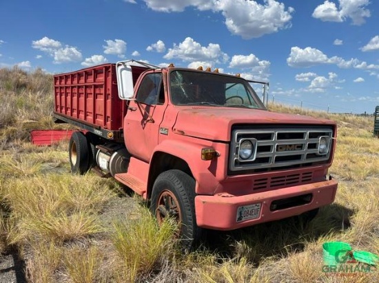 Gmc 6500 S/A Grain Truck, S/N Tce667v606154, V8, 4x2 Trans, Od Reads 19999 Miles Sells Offsite At