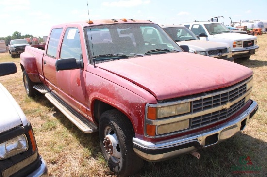 1993 Chevrolet C3500 Pickup Truck, VIN # 1GCHC33F3PJ337150