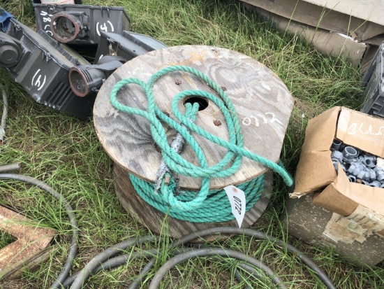 LOT OF GREEN ROPE