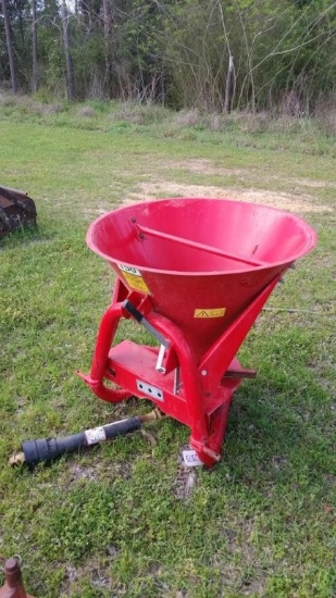 RED 150 FERTILZER SPREADER W/SHAFT