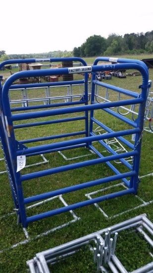 NEW 45 X 4FT BLUE LIVESTOCK GATE