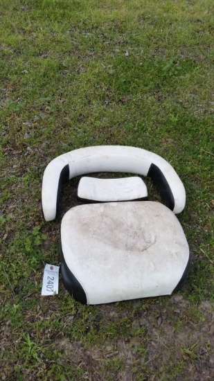 NEW TRACTOR SEAT