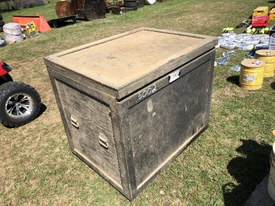 36W X 46L X 39H WOODEN BOX W/HANDLES