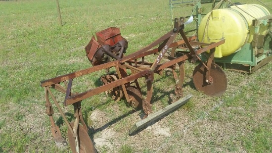 1 ROW PLANTER