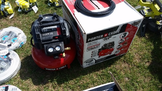 NEW PORTER CABLE 150PSI AIR COMPRESSOR W/TOOLS