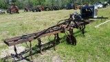 PITTSBURG 4 ROW CULTIVATOR W/FEET
