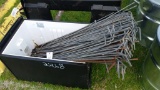 BOX METAL STAKES/GATE PINS