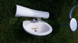 BATHROOM SINK