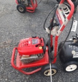 TROY-BUILT 2550PSI  GAS PRESSURE WASHER