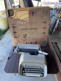 Typewriter & Game