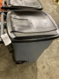 Rolling  Trash Can