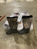 (4) Pair Of Sz-7 Winchester Neoprene Boots